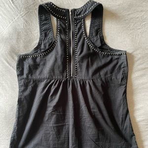 Black linen racerback tank w/exposed zipper and embellishment detail size medium